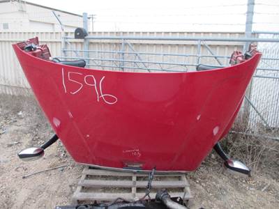 Freightliner Cascadia Hood