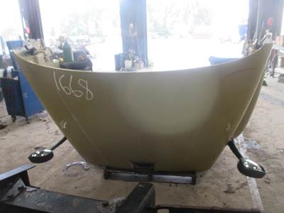 Freightliner Cascadia Hood