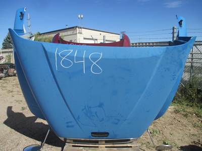 Freightliner Columbia Hood 56" Blue, Right Fender