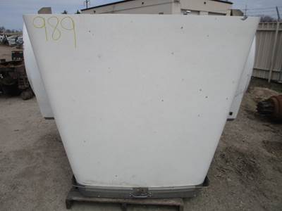 Freightliner FLC Hood