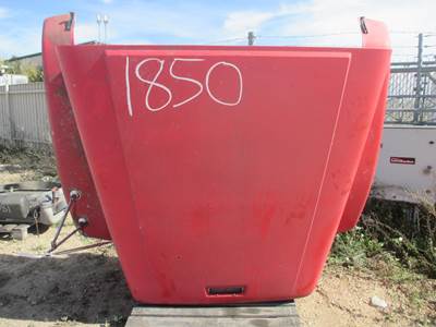 Used 2000 Freightliner FLD120 Hood, 61", Red