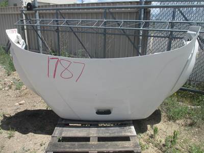 2015 Freightliner M2 Hood 39", White, Part # A17-19133-000