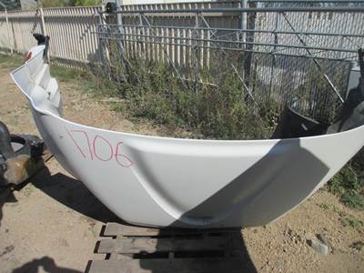 International 4400 Hood