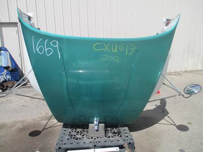 Mack Pinnacle CXU613 Hood