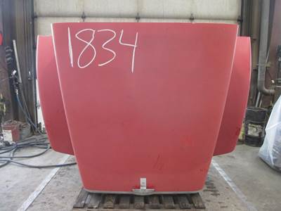 Used 2001 Peterbilt 385 Hood 63" Red, Part # 13-04614