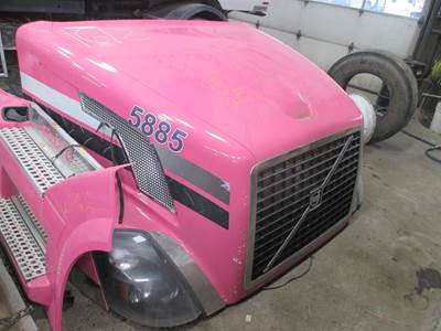 Volvo VNL Hood