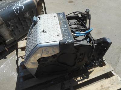 Freightliner Def Tank, '12, Vin BN0099.