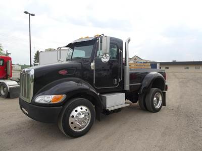 Peterbilt 330 Single Axle Truck - Cummins, 290HP, Automatic