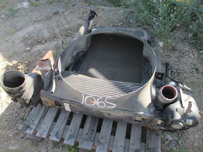 Ford F-650 Radiator