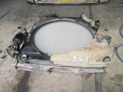 Freightliner Cascadia Radiator