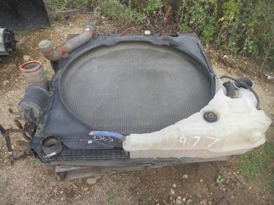 Freightliner Cascadia Radiator