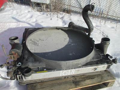 Freightliner Cascadia Radiator