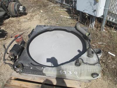 Freightliner Cascadia Radiator