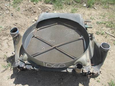 Freightliner Columbia Radiator