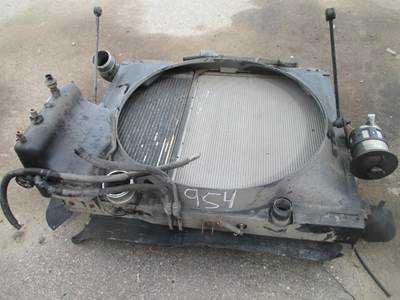 International 9200i Radiator