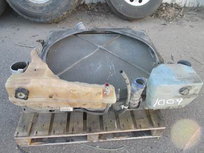 Kenworth T680 Radiator