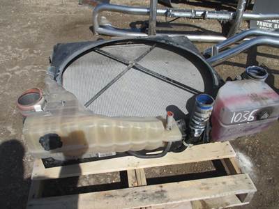 Kenworth T680 Radiator