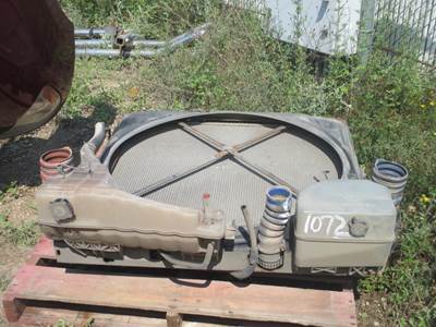 Kenworth T680 Radiator