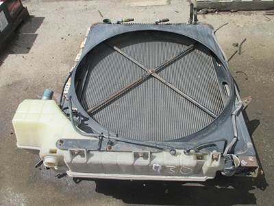 Mack CHU Radiator