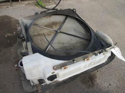 Mack Pinnacle CHU613 Radiator