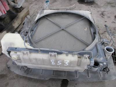 Mack Pinnacle CXU613 Radiator