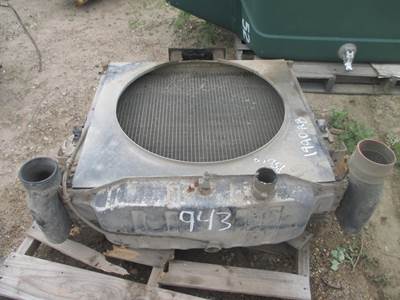 Mack RB Radiator
