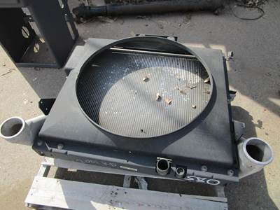 Mack RD Radiator