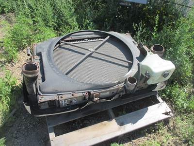 Peterbilt 335 Radiator