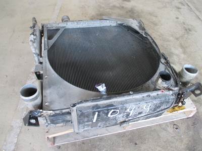 Peterbilt 379 Radiator
