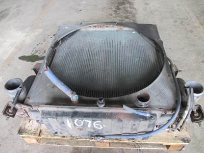 Peterbilt 379 Radiator
