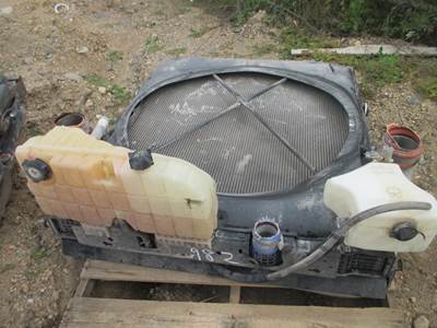 Peterbilt 388 Radiator