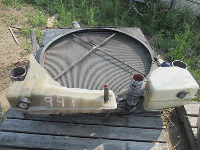 Peterbilt 579 Radiator