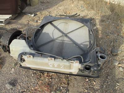 Volvo VNL Radiator