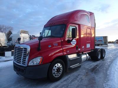 Freightliner Cascadia 125 Sleeper Semi Truck - Detroit 455HP, 12 Speed Dt12 Automatic