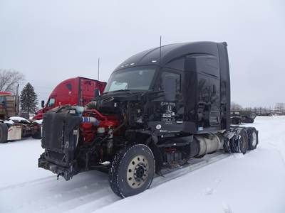 Kenworth T680 Sleeper Semi Truck - Raised Roof Sleeper, Cummins 450HP, Automatic