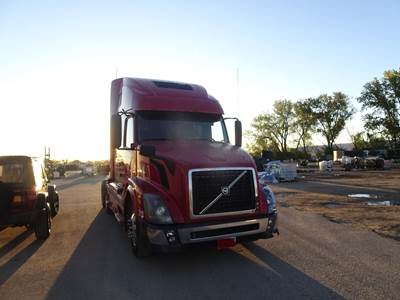 Volvo VNL64T630 Sleeper Semi Truck - Raised Roof Sleeper, Cummins 400HP, 10 Speed Manual