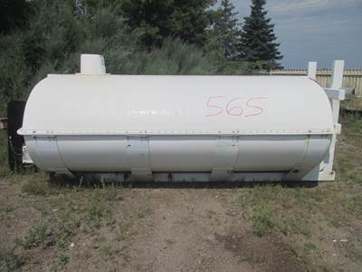 2005 Custom Truck Tank Approx. 3500 Gallon, 142" x 86" x 53", White