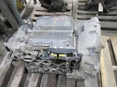 Mack ATO2612F Transmission