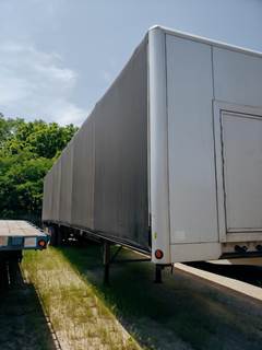 East 48 Curtain Side Trailer