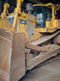 Caterpillar D9T Dozer