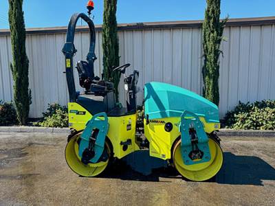 Ammann ARX26 Smooth Drum Roller Compactor