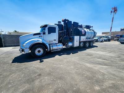 Kenworth T880 Vacuum Truck - Cummins, Manual