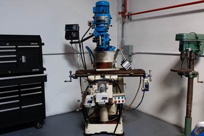 Summit V-242B Vertical Milling Machine