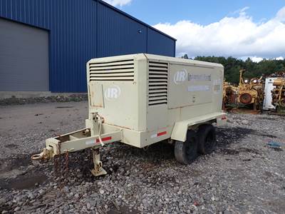 1998 Ingersoll Rand XP750WCU 750 CFM Air Compressor