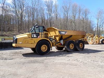 2014 CAT 740B Articulated Truck