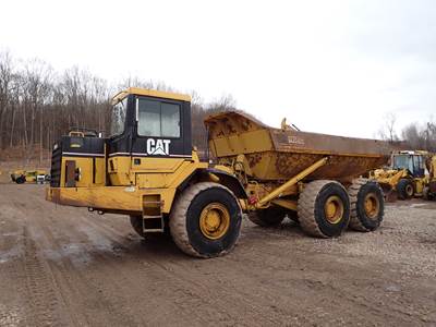 Caterpillar D350E Articulated Truck