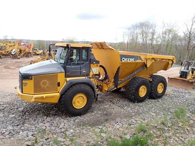 2018 John Deere 460E Articulated Haul Truck CLEAN! 46 Ton Tailgate Bed Liner