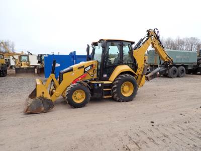 Caterpillar 420F2 Backhoe