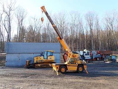 1989 Broderson IC80-1D Carry Deck Crane