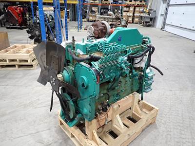 2002 Cummins 6CTA 8.3 Diesel Engine 418 HOURS
